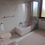 Etage Entier Independant D , Avec Terrasse, Jardin, 2 A 6 Personnes * Arba