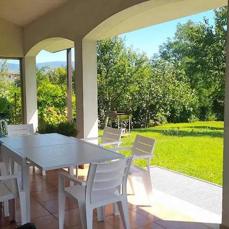 Etage Entier Independant D , Avec Terrasse, Jardin, 2 A 6 Personnes Vakantiehuis Arba