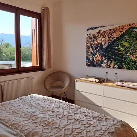 Vakantiehuis Etage Entier Independant D , Avec Terrasse, Jardin, 2 A 6 Personnes Arba