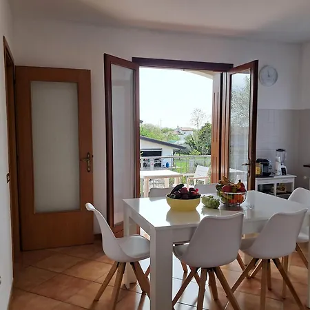 Etage Entier Independant D , Avec Terrasse, Jardin, 2 A 6 Personnes Vakantiehuis