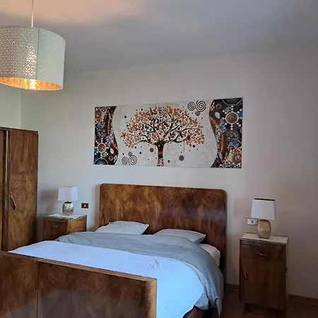 Vakantiehuis Etage Entier Independant D , Avec Terrasse, Jardin, 2 A 6 Personnes *