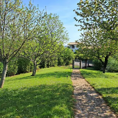 Etage Entier Independant D , Avec Terrasse, Jardin, 2 A 6 Personnes Сasa de vacaciones
