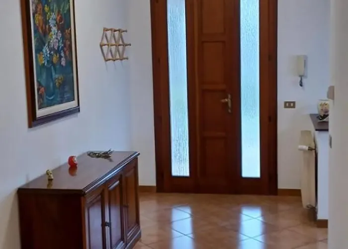 Etage Entier Independant D , Avec Terrasse, Jardin, 2 A 6 Personnes