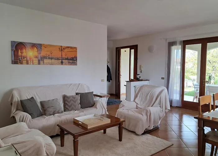 Σπίτι διακοπών Etage Entier Independant D , Avec Terrasse, Jardin, 2 A 6 Personnes Arba