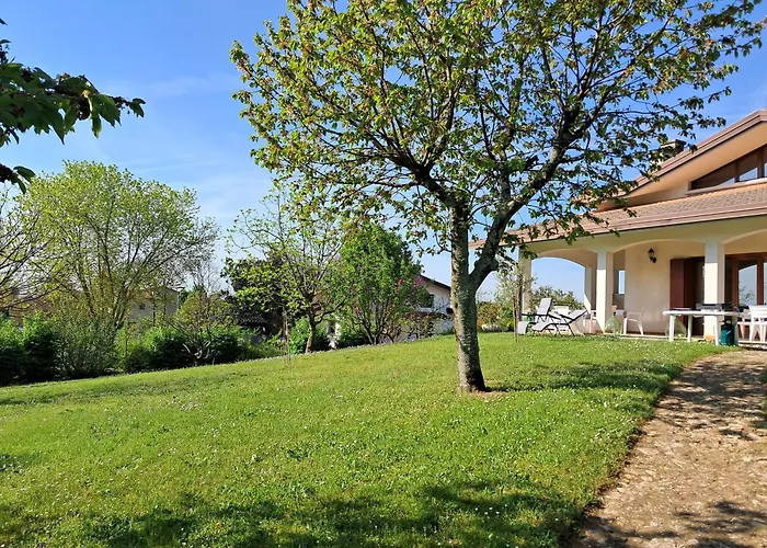 Σπίτι διακοπών Etage Entier Independant D , Avec Terrasse, Jardin, 2 A 6 Personnes *