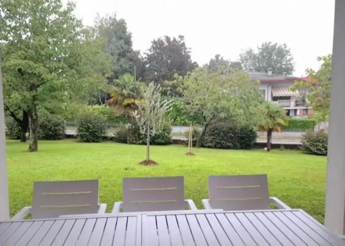 Etage Entier Independant D , Avec Terrasse, Jardin, 2 A 6 Personnes Σπίτι διακοπών